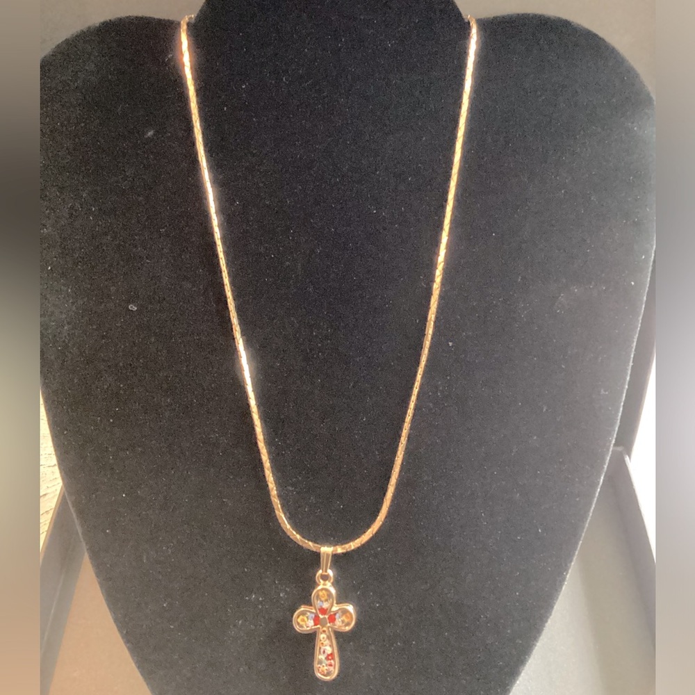 Vintage 14Kt GF and made in Italy flower mosaic in gold tone cross pendant